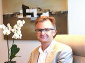 Dr Pierre Verron