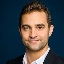 Dr Tom Pierunek