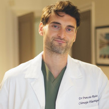 Dr François Ruiz