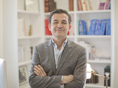 Dr Vincent Renauld