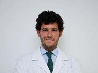 Dr. Alejandro Encinas Bascones