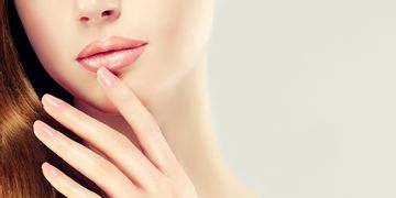 Augmentation des lèvres sans produit de comblement