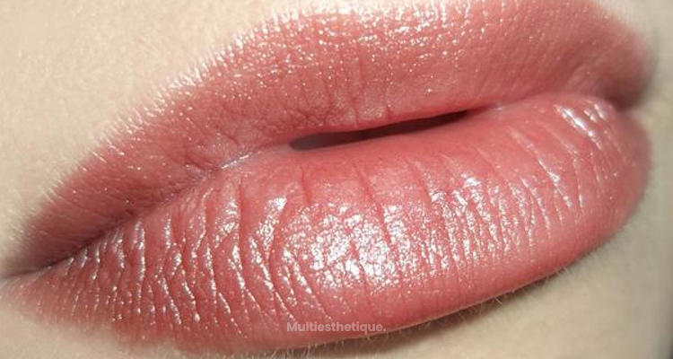 Éliminer la silicone des lèvres : mythe ou réalité ?