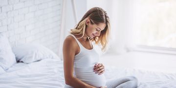 Pourquoi les seins s’affaissent-ils au fur et à mesure des grossesses ?