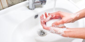 Comment éviter l'irritation de la peau causée par le lavage des mains ?