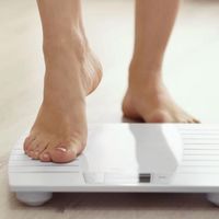Pourquoi et comment perdre du poids avant une chirurgie esthétique ?
