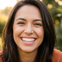 Facettes dentaires et implants : avant / après traitement chez ELONE