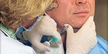 Alerte sur les injections illégales effectuées par des non-médecins par le Dr De Goursac Alerte sur les injections illégales effectuées par des non-médecins par le Dr De Goursac