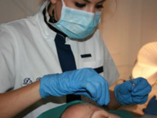 Dr Manon Blandin