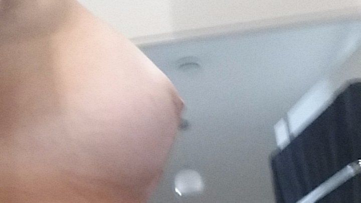 12662