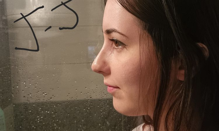 Projection nez après rhinoplastie - 60276